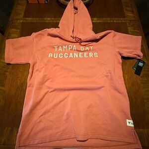 NWT Fanatics Tampa Bay Buccaneers Short Sleeve Hoodie XL Red Flag Logo NFL Sweat